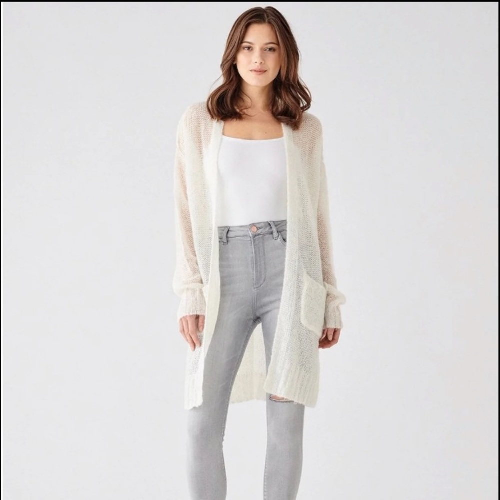 Saratoga white cardigan